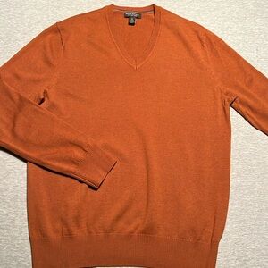 Banana Republic 100% Merino Wool V Neck Sweater